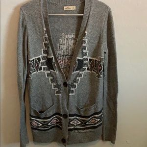 Hollister sweater with front pockets.